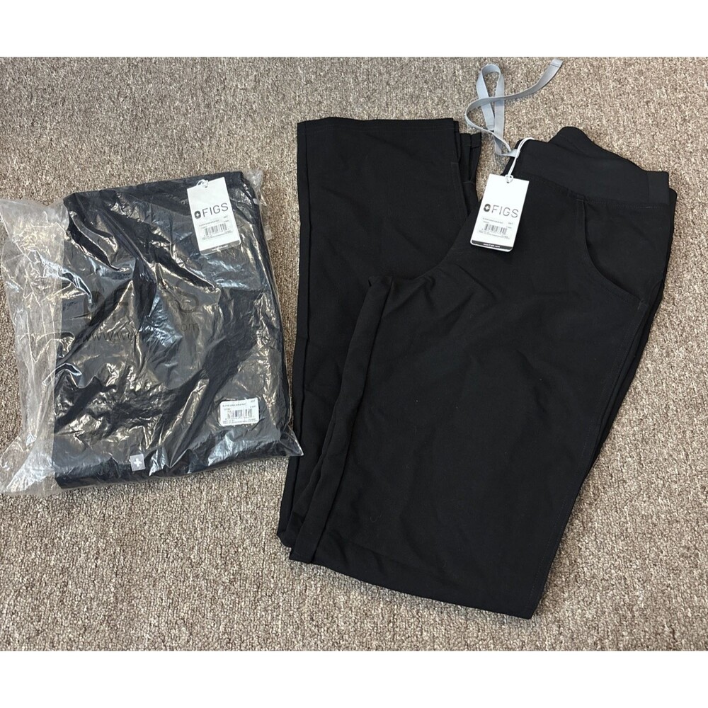 (1) FIGS Technical Collection Kade Cargo Black Scrub Pants W XS TALL NWT